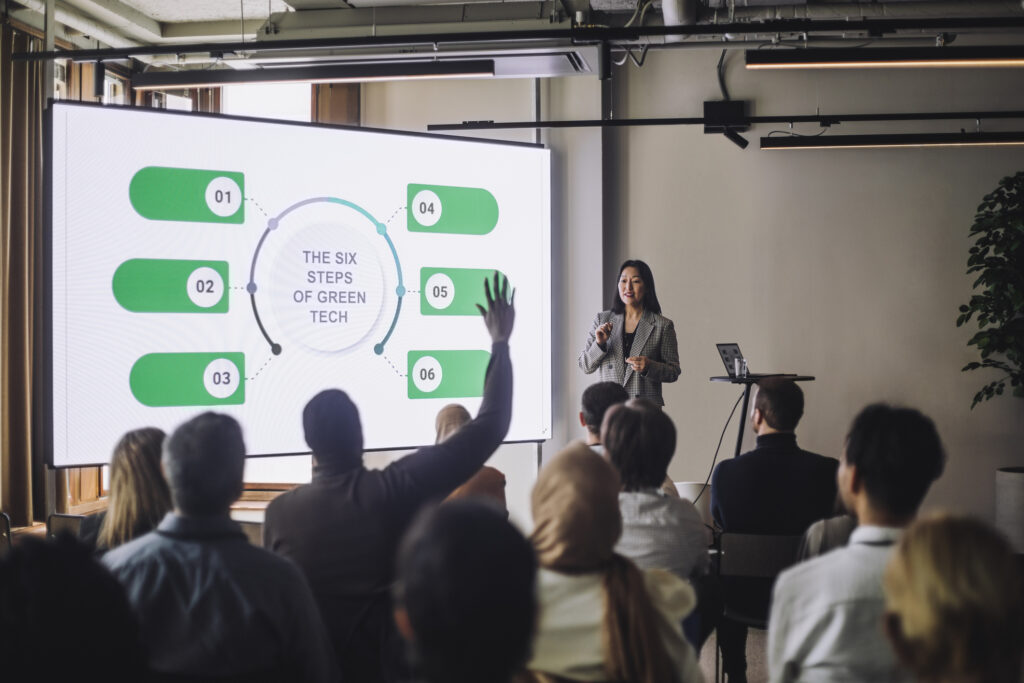 Harness the power of AI generated slides | Prezi